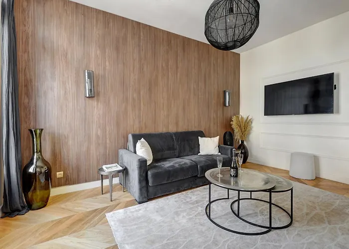 Bluestay 241 - Superb Apartment